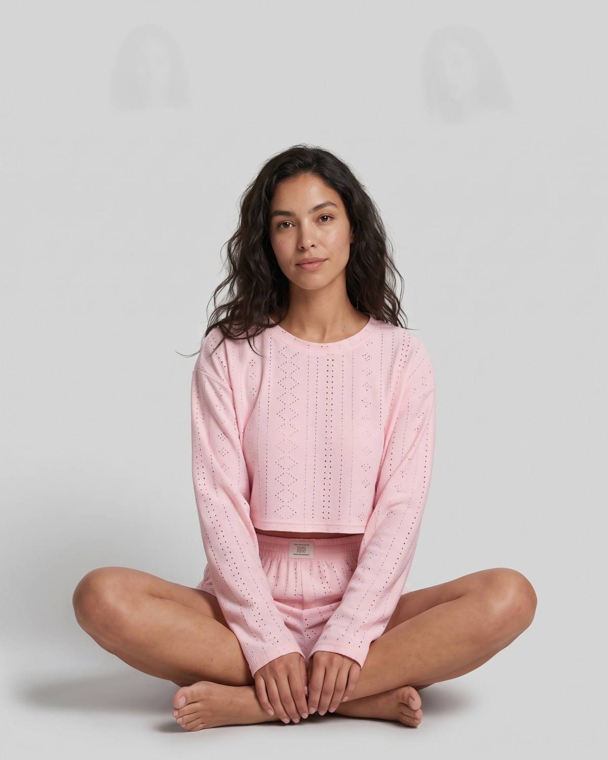 Pyjama Crop Top et Short en Broderie Ajourée