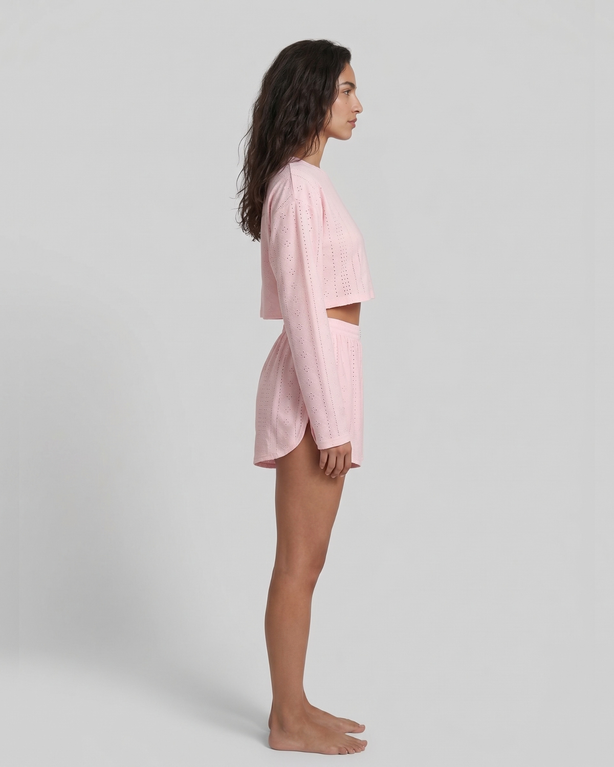Pyjama Crop Top et Short en Broderie Ajourée