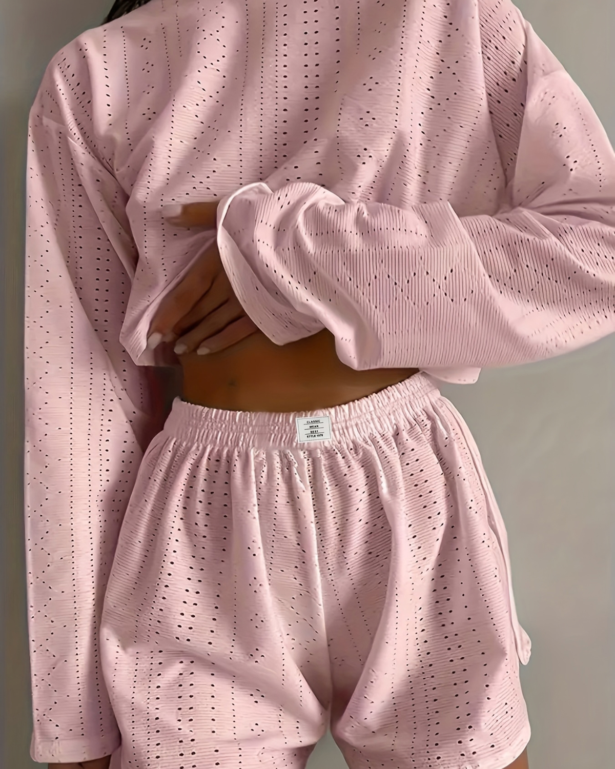 Pyjama Crop Top et Short en Broderie Ajourée