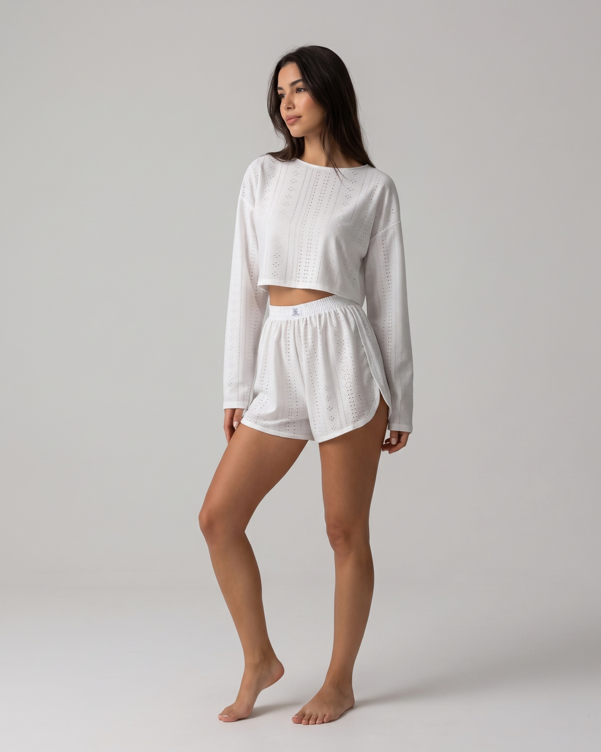 Pyjama Crop Top et Short en Broderie Ajourée