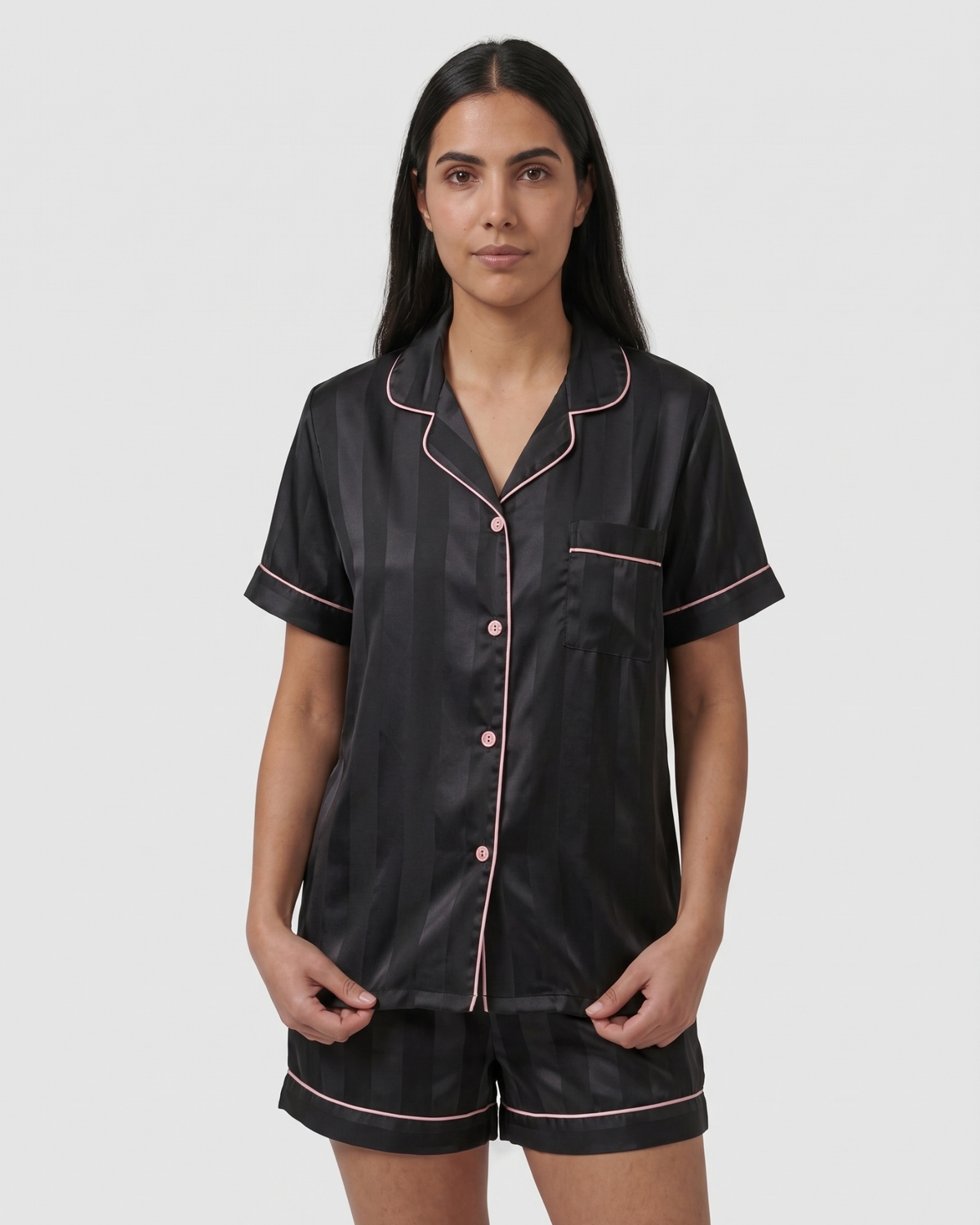 Pyjama Col Tailleur en Satin Rayé