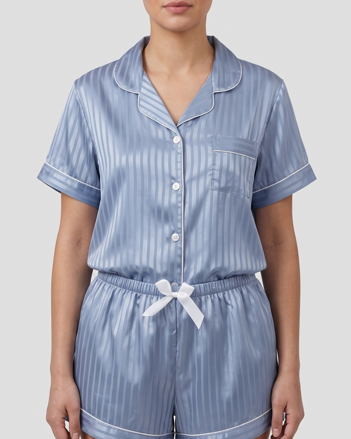 Pyjama Col Tailleur en Satin Rayé