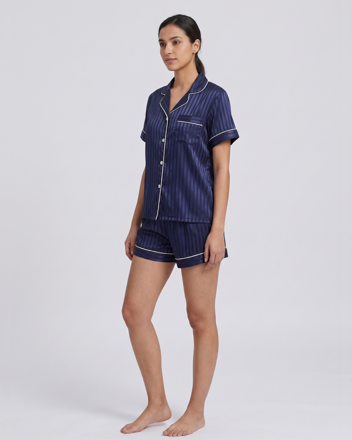 Pyjama Col Tailleur en Satin Rayé